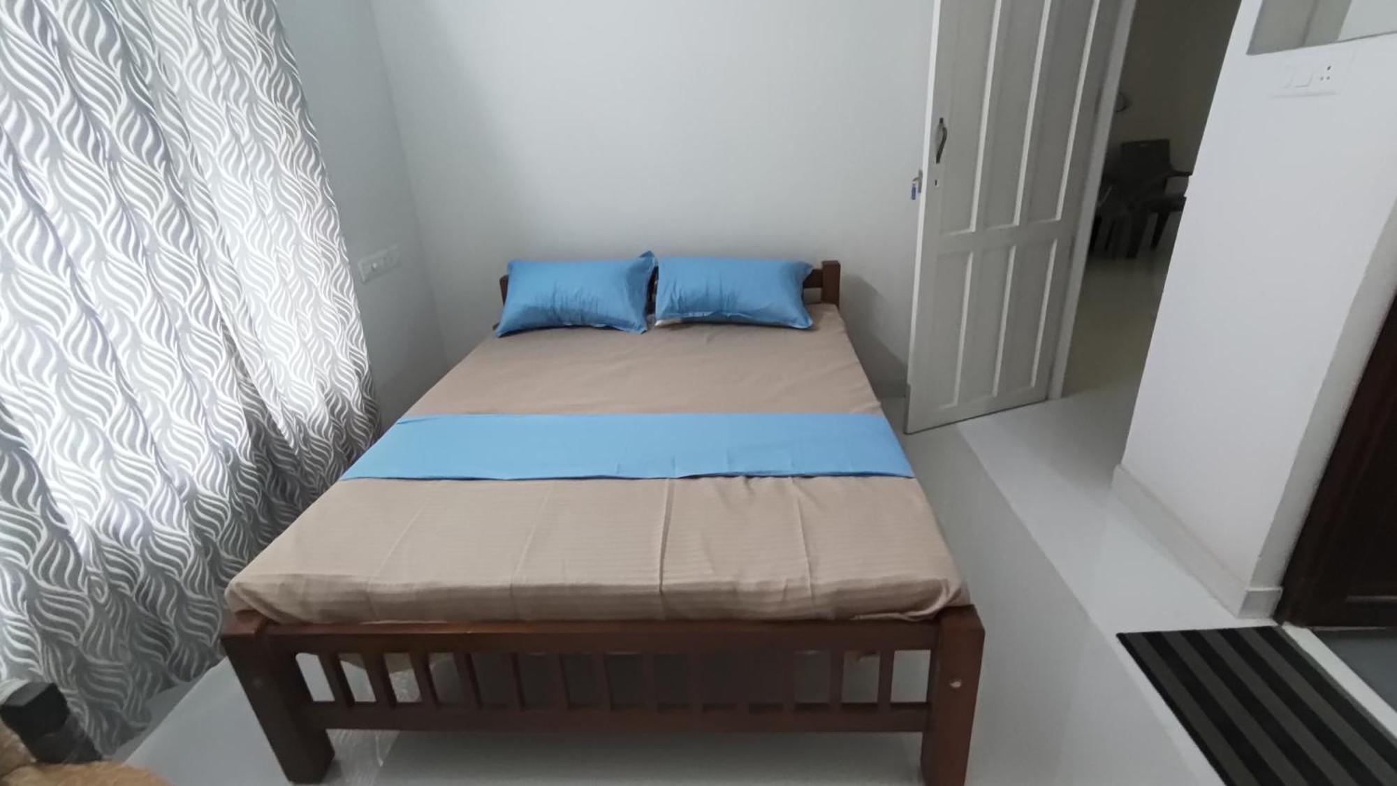 Sivasarass Rooms Thiruvananthapuram Esterno foto